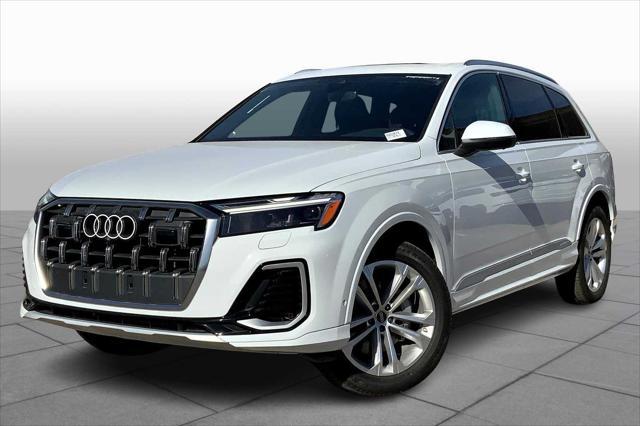 new 2025 Audi Q7 car, priced at $65,600