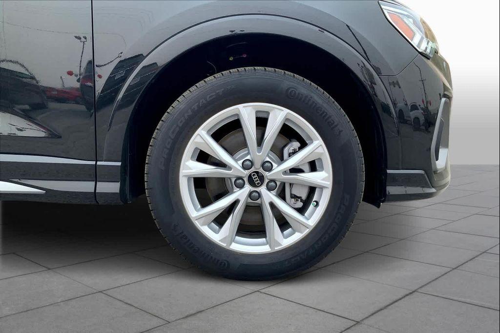 new 2025 Audi Q3 car, priced at $47,130