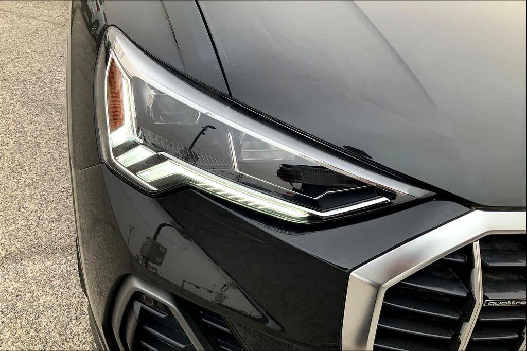 new 2025 Audi Q3 car, priced at $47,130
