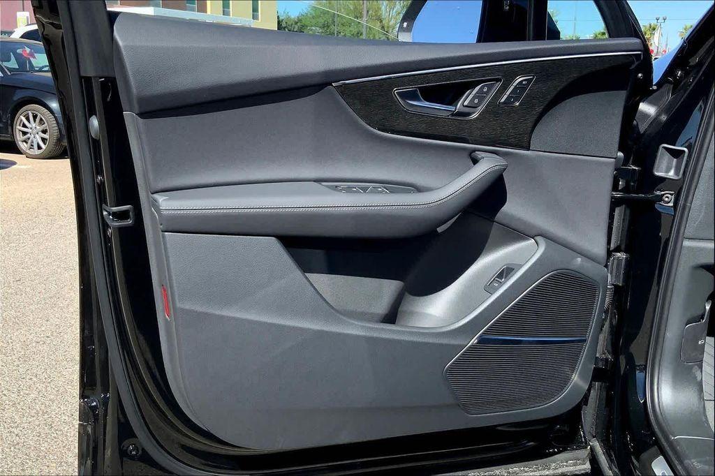 new 2026 Audi Q7 car, priced at $74,490