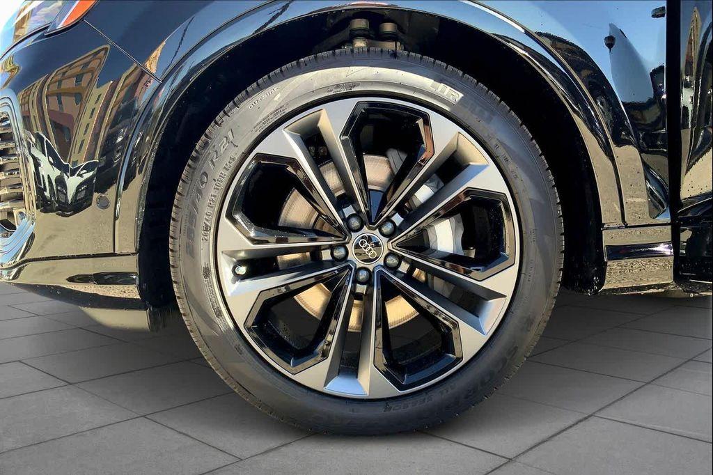 new 2026 Audi Q7 car, priced at $74,490