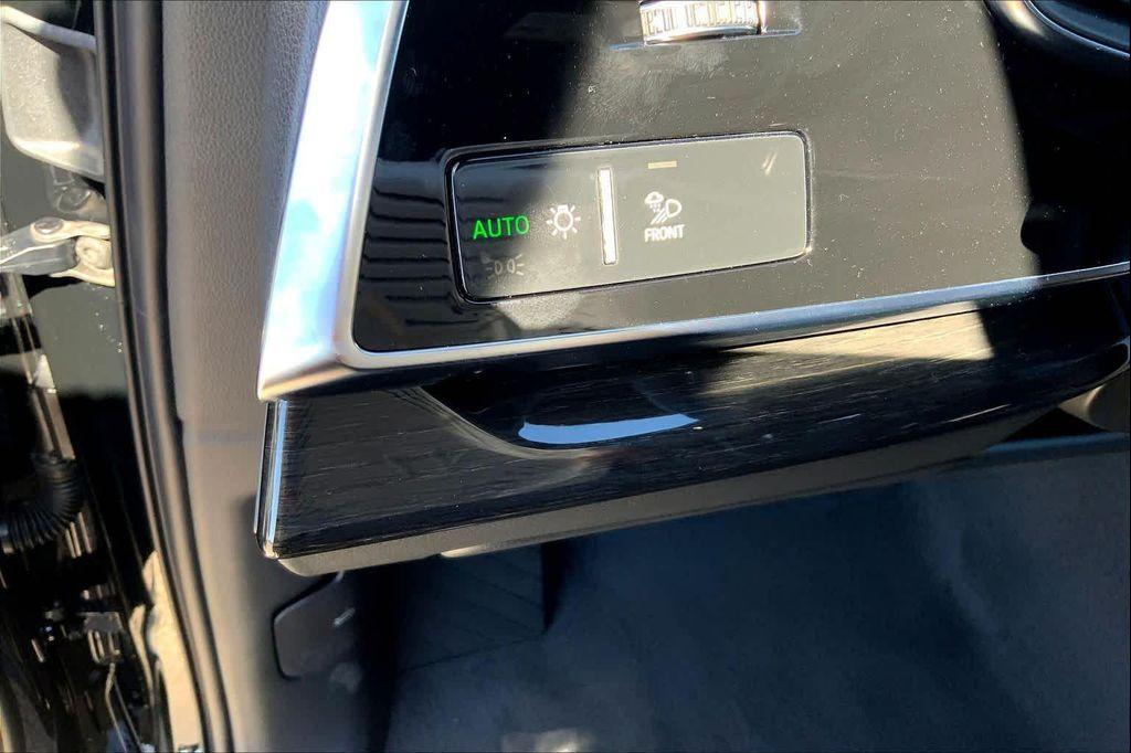 new 2026 Audi Q7 car, priced at $74,490