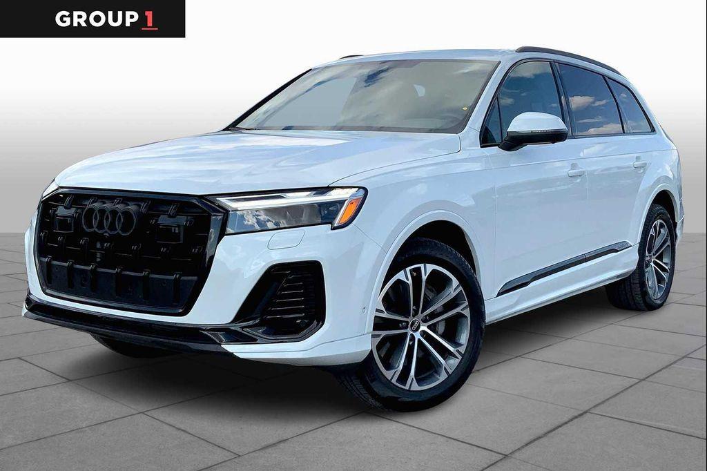 used 2025 Audi Q7 car, priced at $52,190