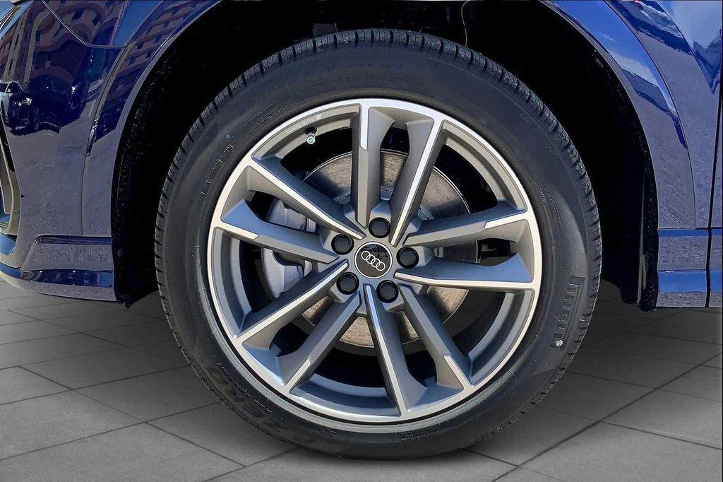 new 2025 Audi Q3 car, priced at $43,804