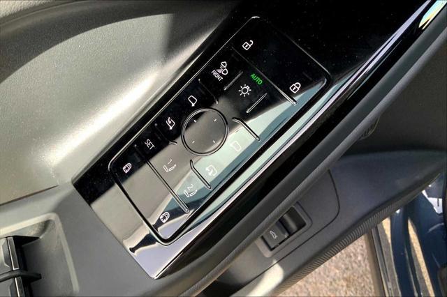 new 2025 Audi Q6 e-tron car, priced at $77,690