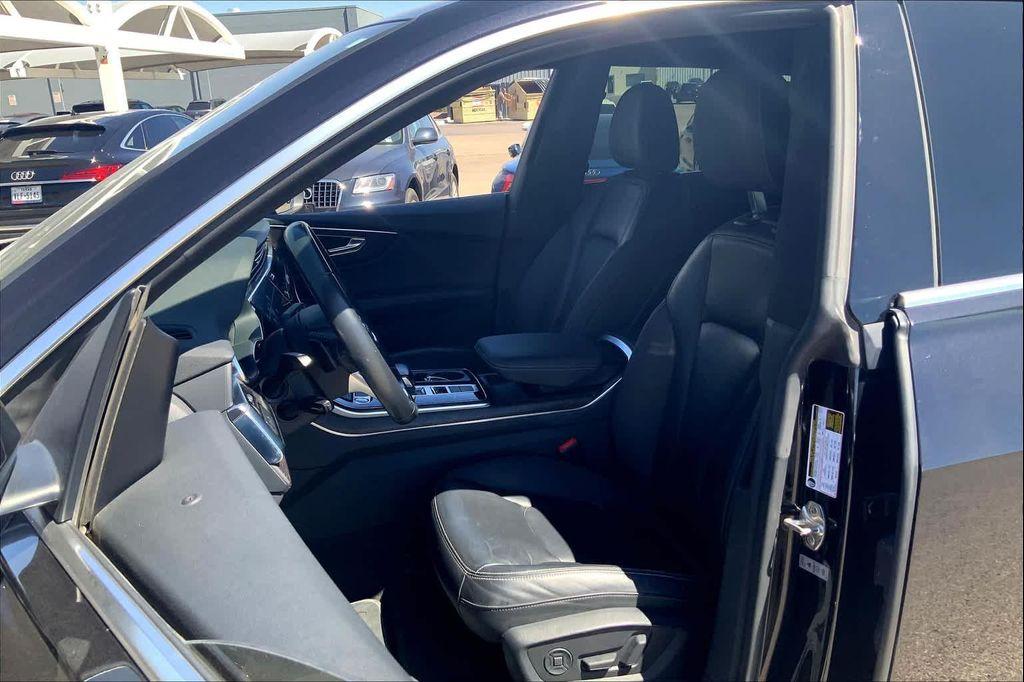 used 2019 Audi Q8 car, priced at $27,995