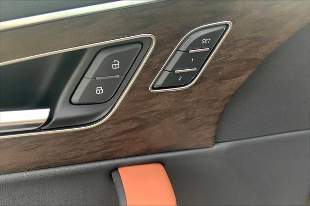 new 2025 Audi Q7 car, priced at $79,005