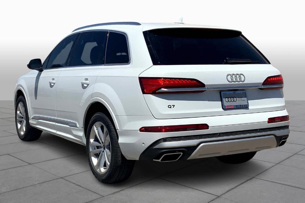 new 2025 Audi Q7 car, priced at $65,650