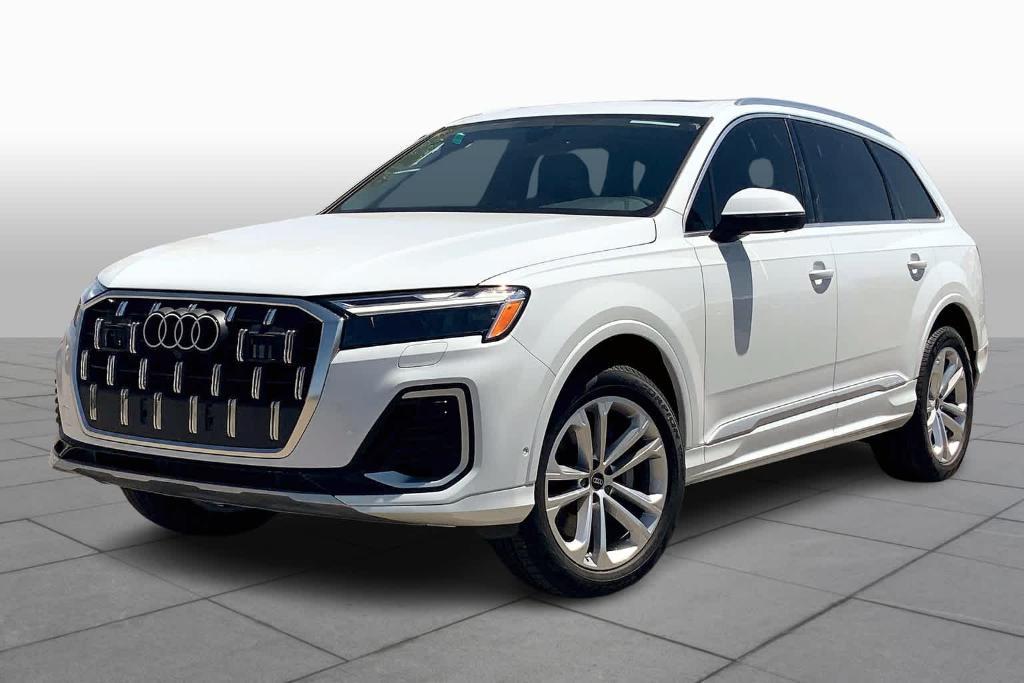 new 2025 Audi Q7 car, priced at $65,650