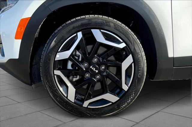 used 2024 Kia Seltos car, priced at $25,699