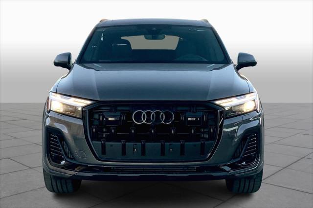 new 2025 Audi Q7 car, priced at $85,400