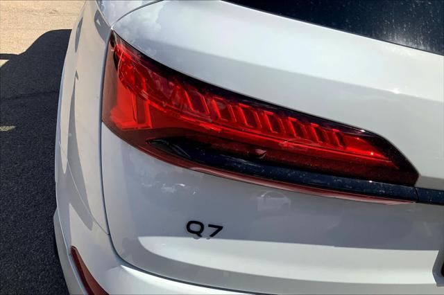 new 2025 Audi Q7 car, priced at $83,895