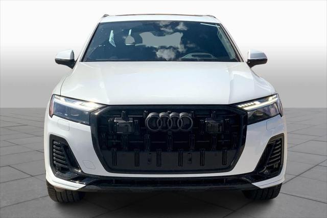 new 2025 Audi Q7 car, priced at $83,895