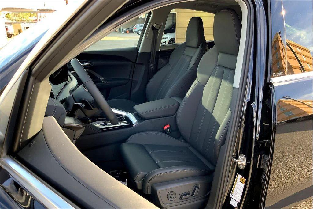 new 2025 Audi Q5 car, priced at $60,848