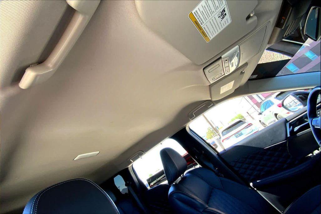 used 2024 Mitsubishi Outlander car, priced at $27,219