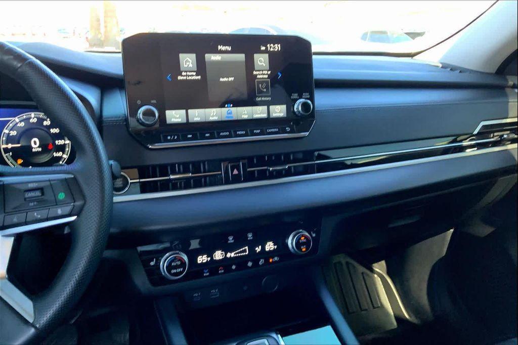 used 2024 Mitsubishi Outlander car, priced at $27,219