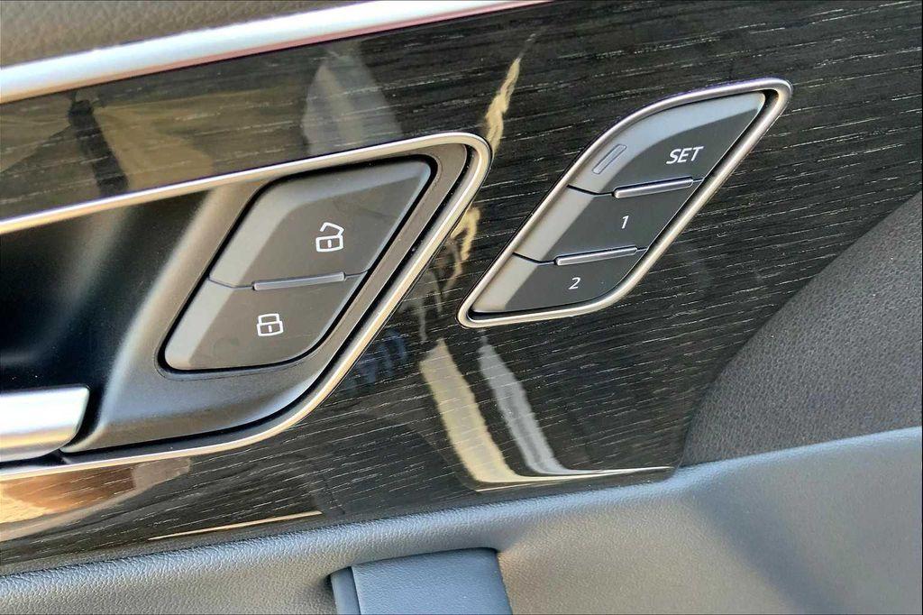 new 2026 Audi Q8 car, priced at $84,574