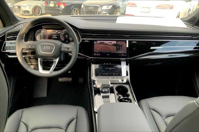 new 2025 Audi Q7 car, priced at $75,360