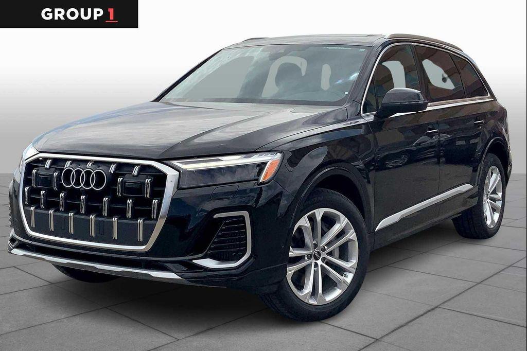 new 2025 Audi Q7 car, priced at $74,372