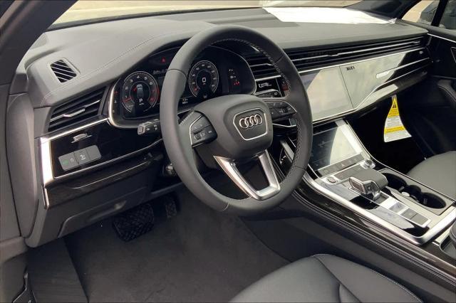 new 2025 Audi Q7 car, priced at $75,890