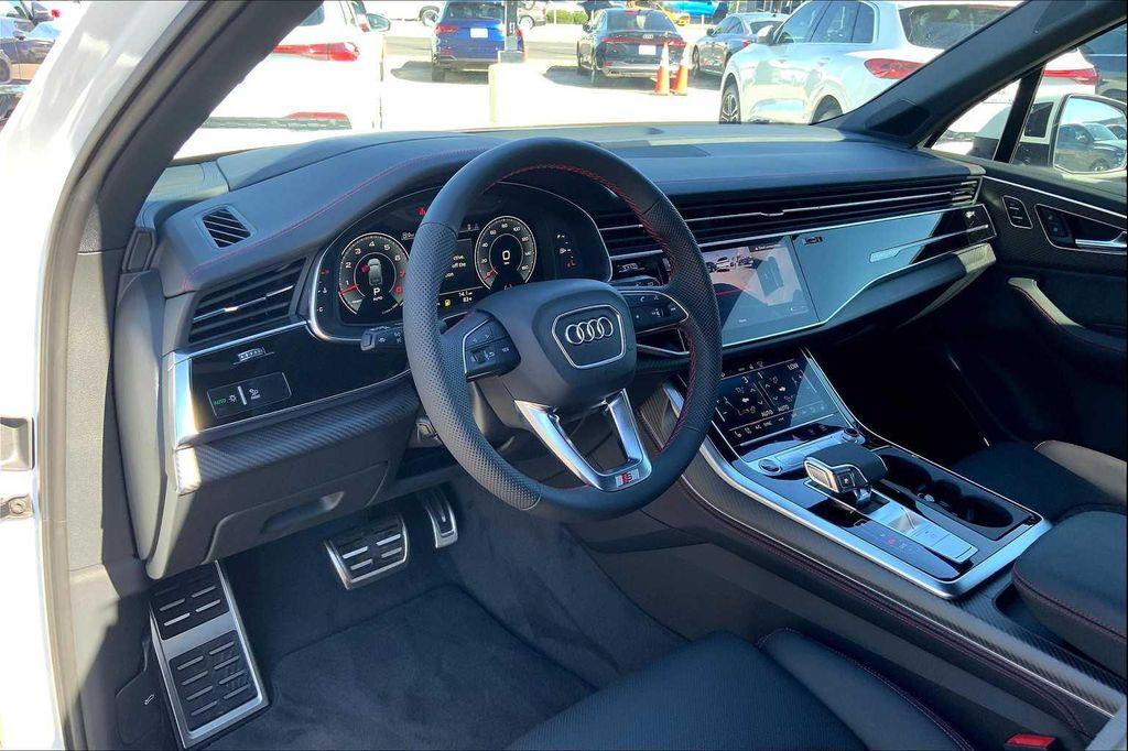 new 2026 Audi Q7 car, priced at $83,590