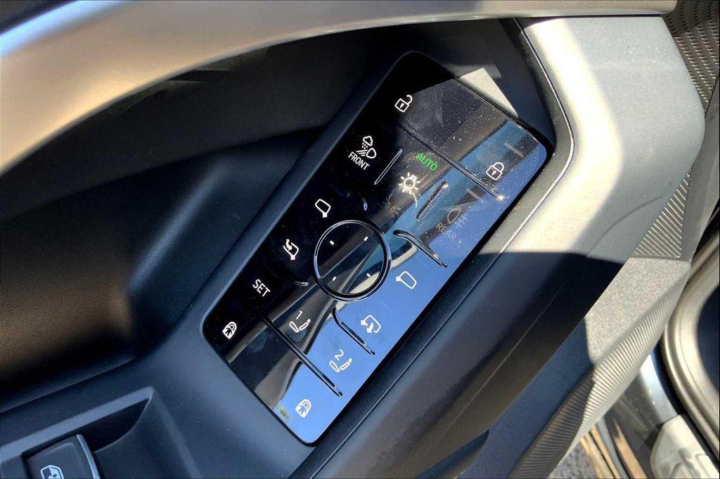 new 2025 Audi Q5 car, priced at $61,390