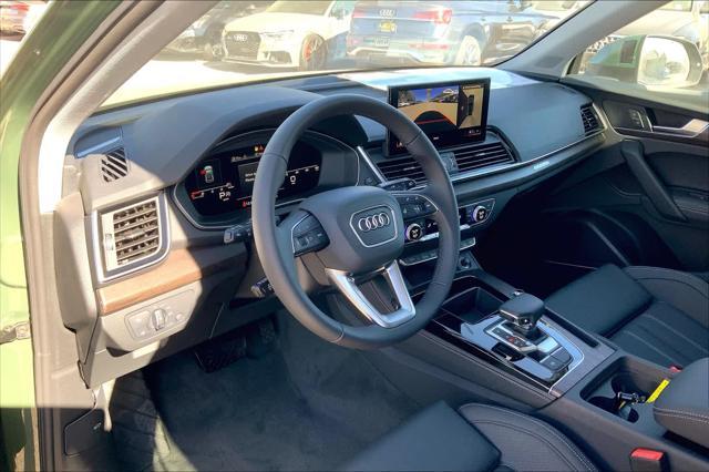 new 2025 Audi Q5 car, priced at $59,125