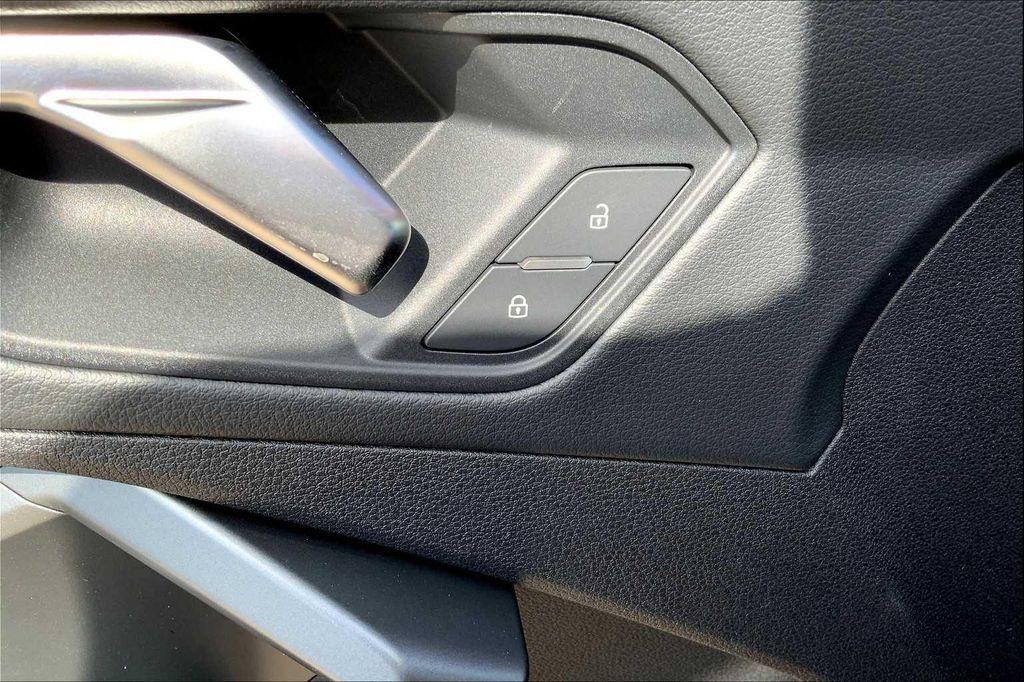 new 2025 Audi Q3 car, priced at $43,173