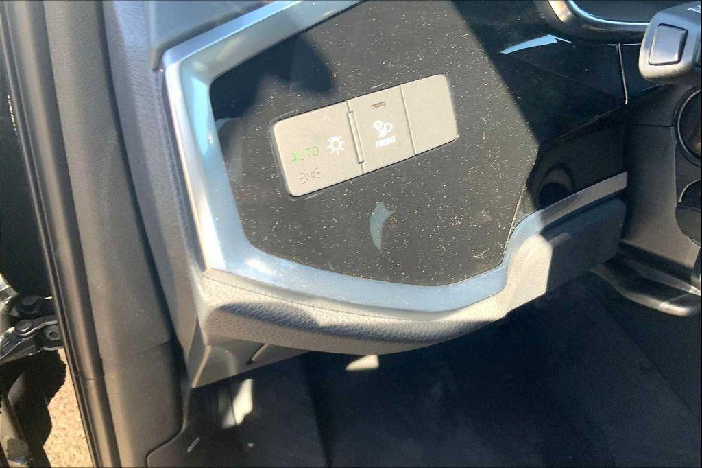 new 2025 Audi Q3 car, priced at $44,774