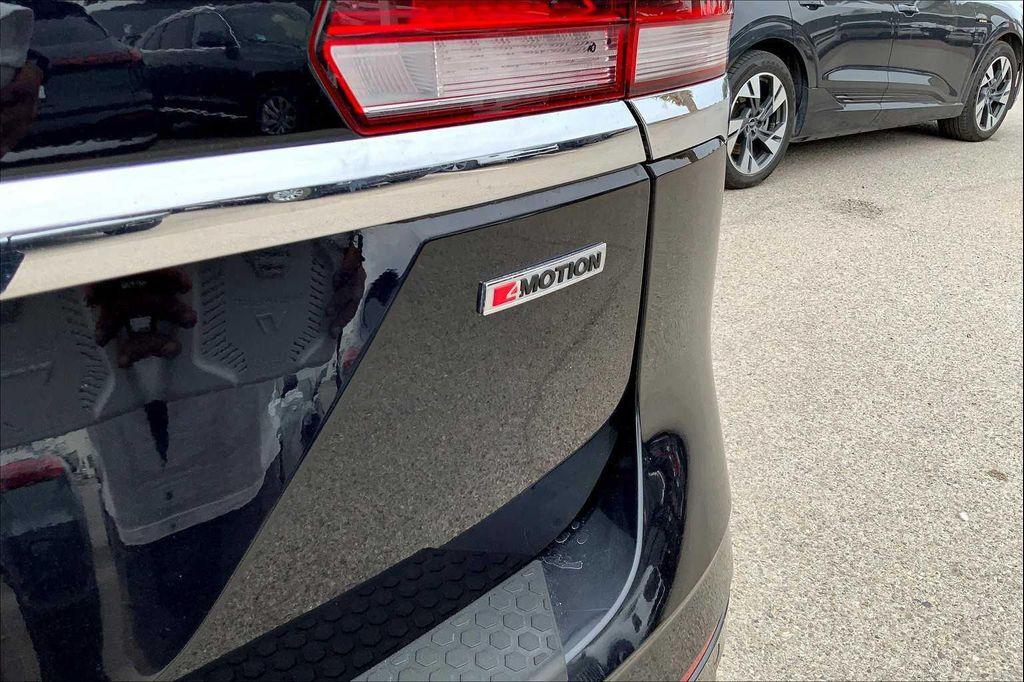 used 2022 Volkswagen Atlas car, priced at $37,498