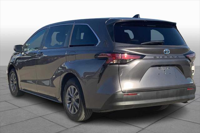 used 2022 Toyota Sienna car, priced at $35,130