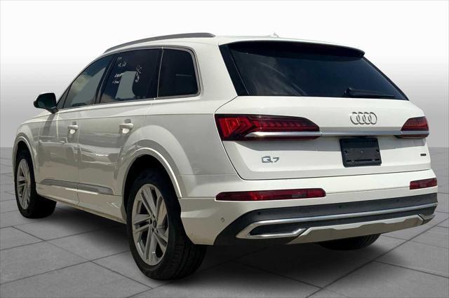 used 2024 Audi Q7 car, priced at $47,909