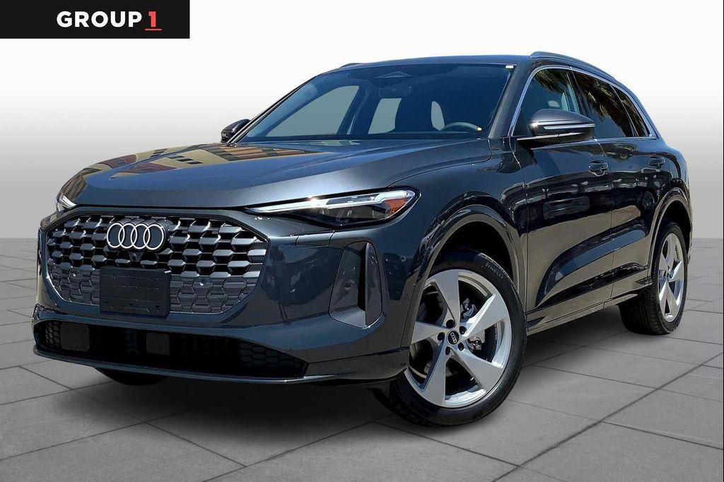 new 2025 Audi Q5 car, priced at $61,390