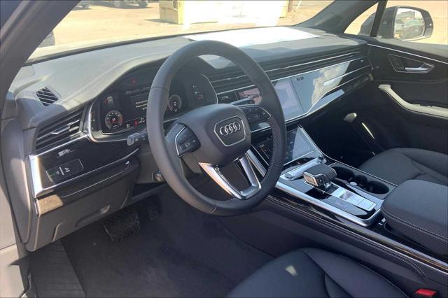 new 2025 Audi Q7 car, priced at $78,860