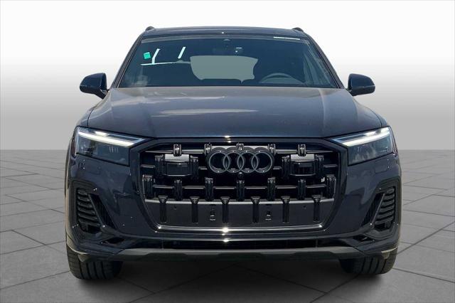 new 2025 Audi Q7 car, priced at $78,860