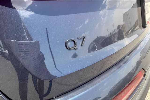 new 2025 Audi Q7 car, priced at $78,860