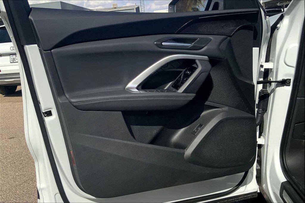 new 2025 Audi Q5 car, priced at $58,190