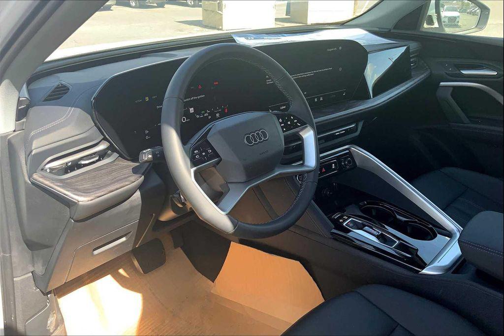 new 2025 Audi Q5 car, priced at $58,190