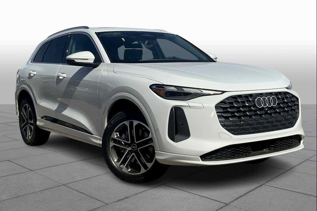 new 2025 Audi Q5 car, priced at $58,190
