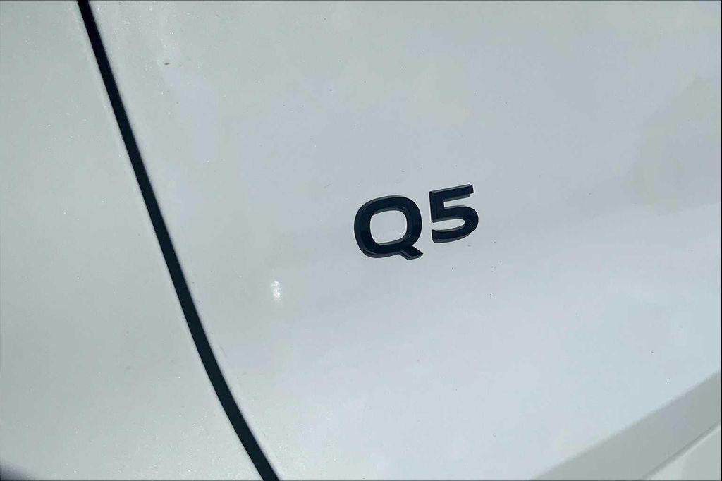 new 2025 Audi Q5 car, priced at $58,190