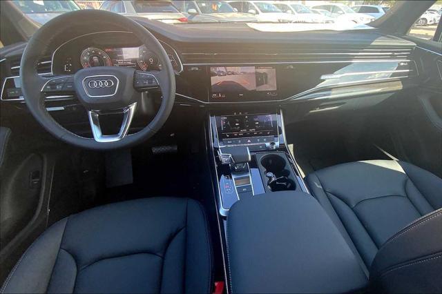 new 2025 Audi Q7 car, priced at $76,860