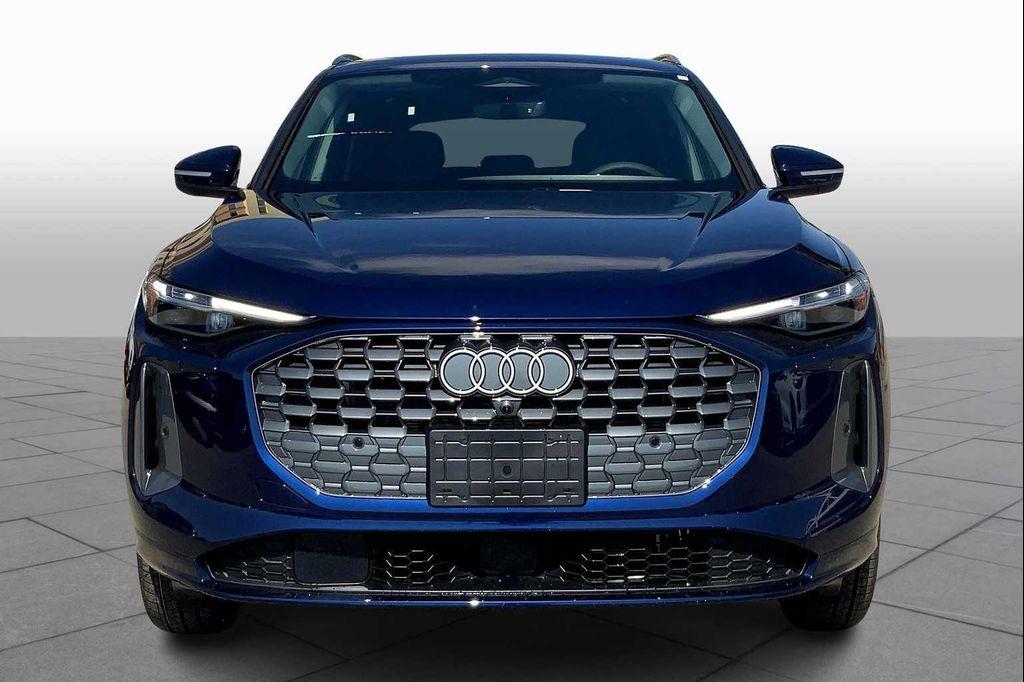 new 2025 Audi Q5 car, priced at $59,300