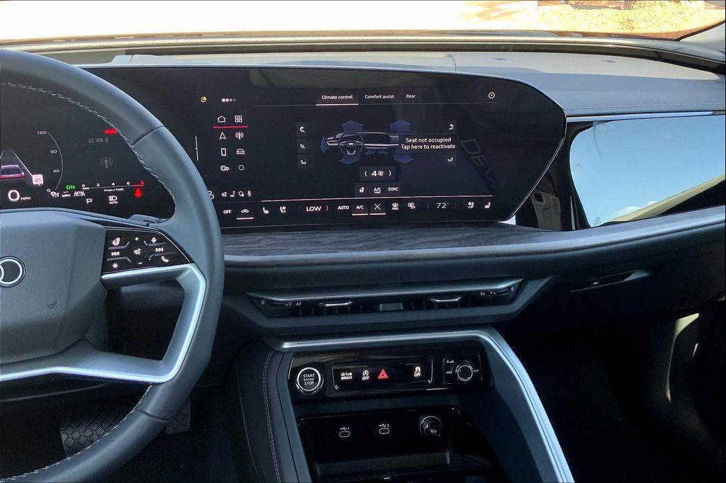 new 2025 Audi Q5 car, priced at $59,300