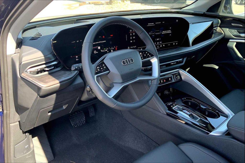 new 2025 Audi Q5 car, priced at $59,300