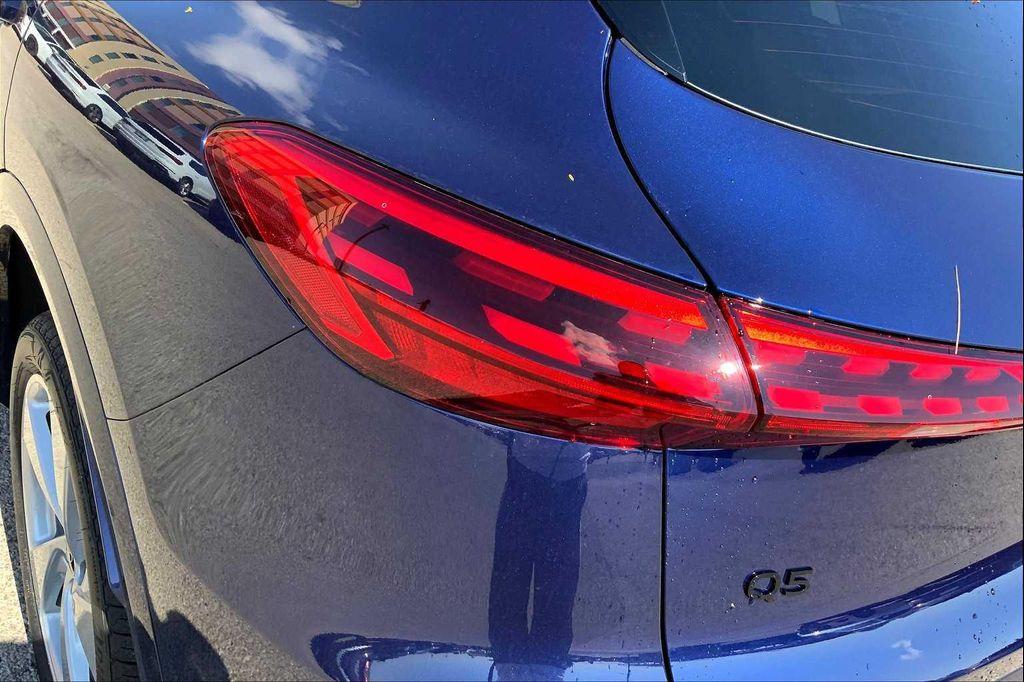 new 2025 Audi Q5 car, priced at $59,300