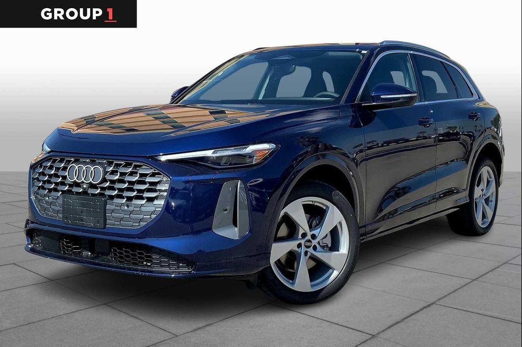 new 2025 Audi Q5 car, priced at $59,300