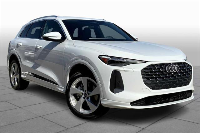 new 2025 Audi Q5 car, priced at $60,975