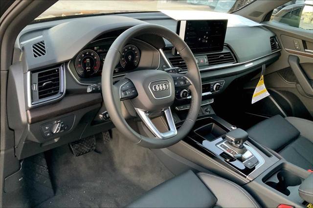 new 2025 Audi Q5 car, priced at $59,950