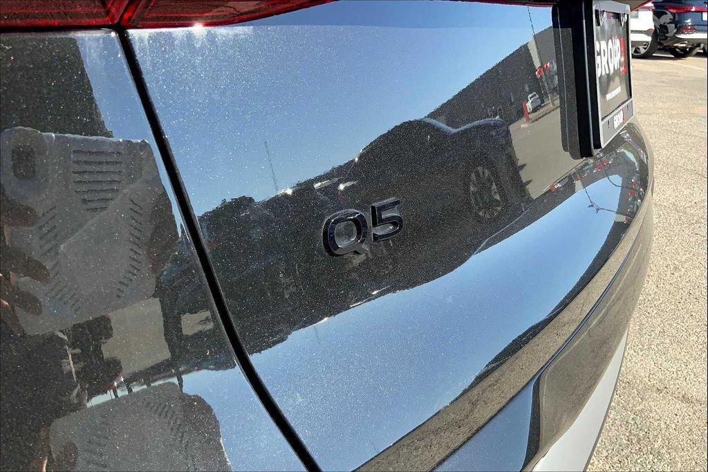 new 2025 Audi Q5 car, priced at $58,300