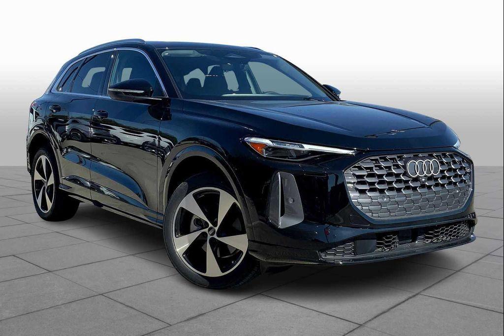 new 2025 Audi Q5 car, priced at $58,300